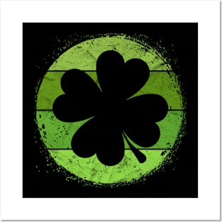 Circular Vintage Clovers Gift St Patricks Day Lucky Paddy's Posters and Art